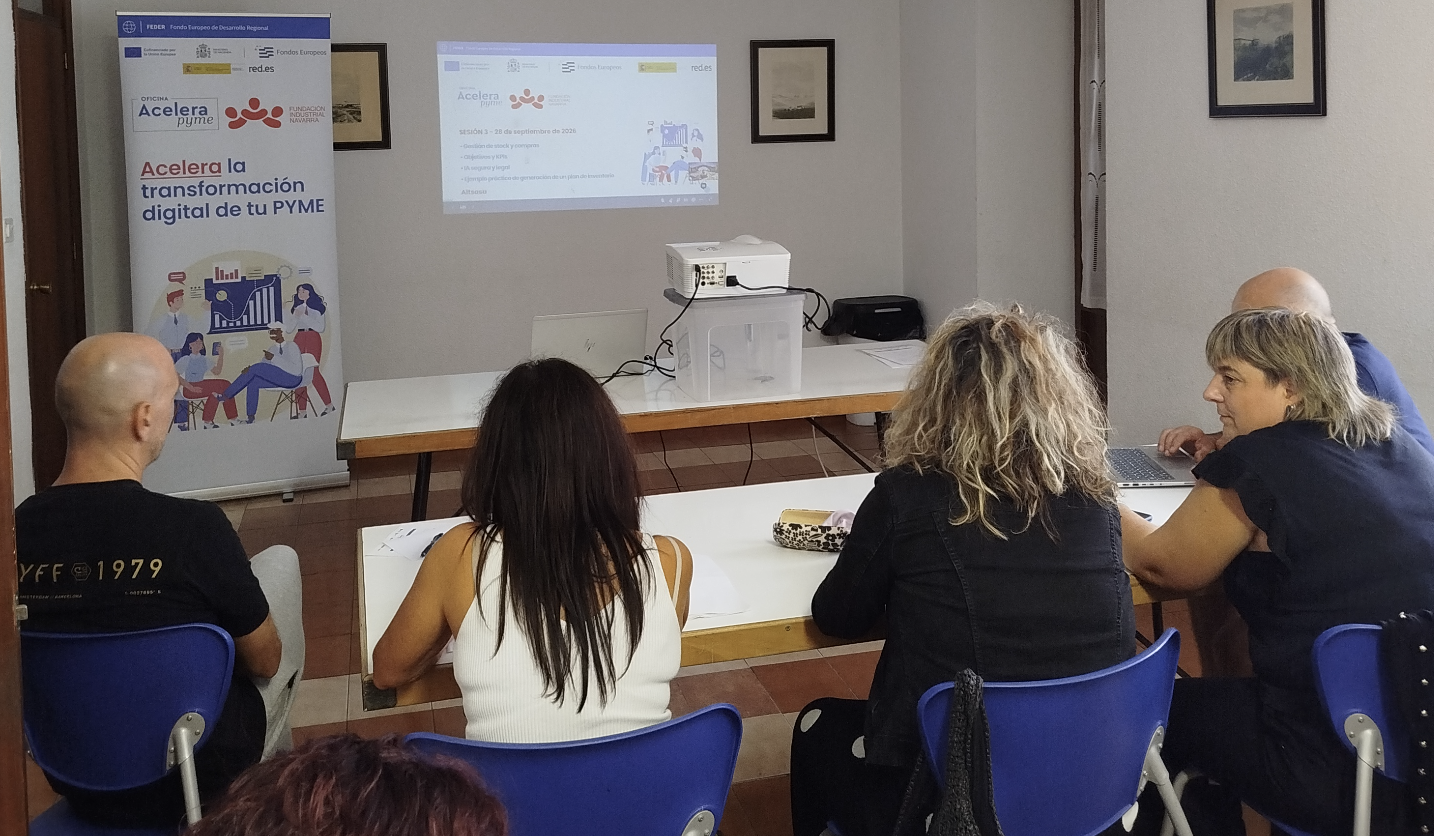 Imagen de la noticia La Oficina Acelera Pyme de Navarra acerca la inteligencia artificial a los comercios de Alsasua